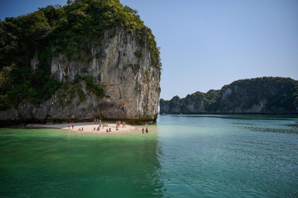Thu Thuy Cruise - Travel Ξενοδοχείο Chan Chau Εξωτερικό φωτογραφία